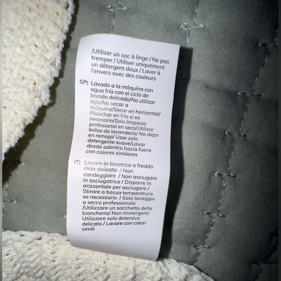 Quiet vibes Crème knit Sleeveless side tie top. Size Medium. NWT - Picture 11 of 15